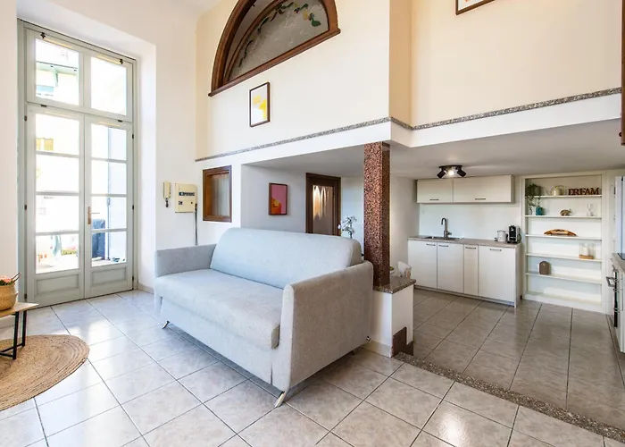 Oliviers -agreable 2 Pieces Dans Maison Bourgeoise 아파트