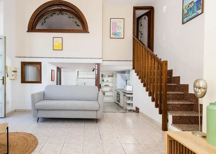 Appartement Oliviers -agréable 2 Pièces Dans Maison Bourgeoise *